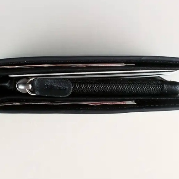 COPY - Original NES Nintendo System  control inspired Wallet black - Picture 5 of 10